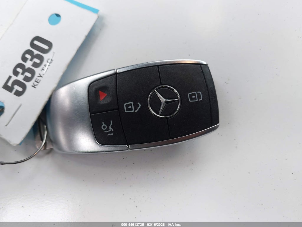 2023 Mercedes-Benz GLS 450 4MATIC photo 11
