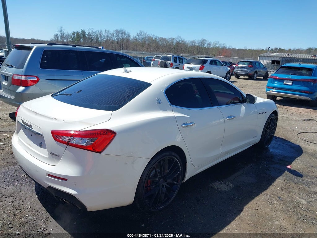 2019 Maserati Ghibli S Q4 Gransport photo 4