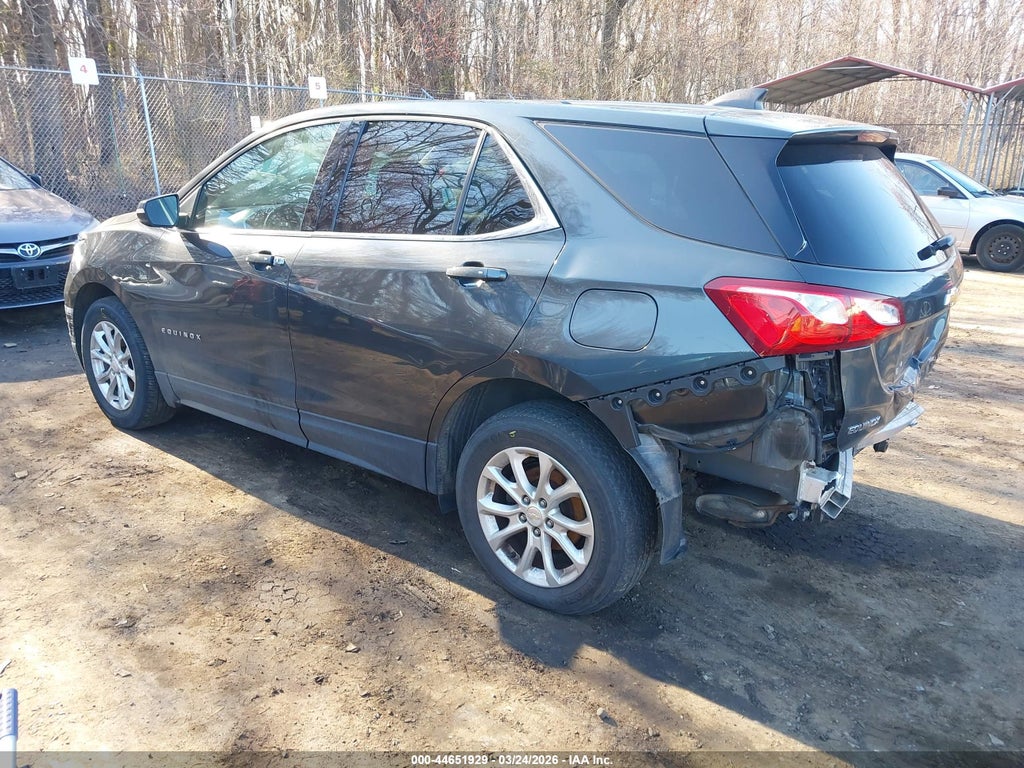 2019 Chevrolet Equinox LT photo 3