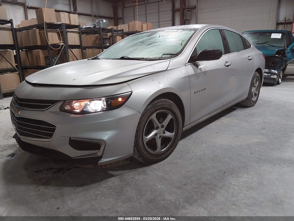 2018 Chevrolet Malibu 1LS photo 2