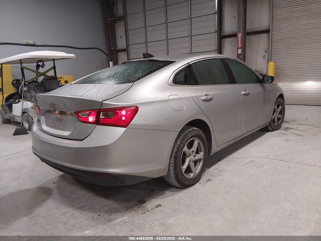 2018 Chevrolet Malibu 1LS photo 4