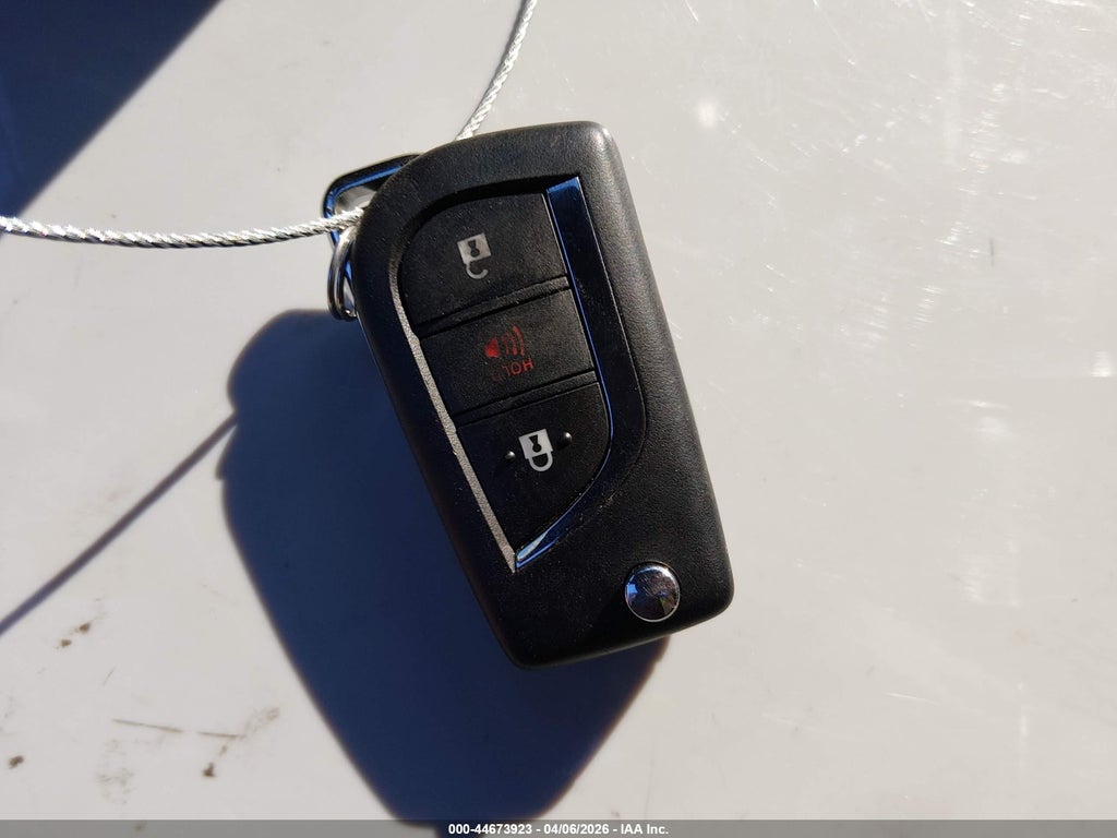 2025 Toyota RAV4 LE photo 11