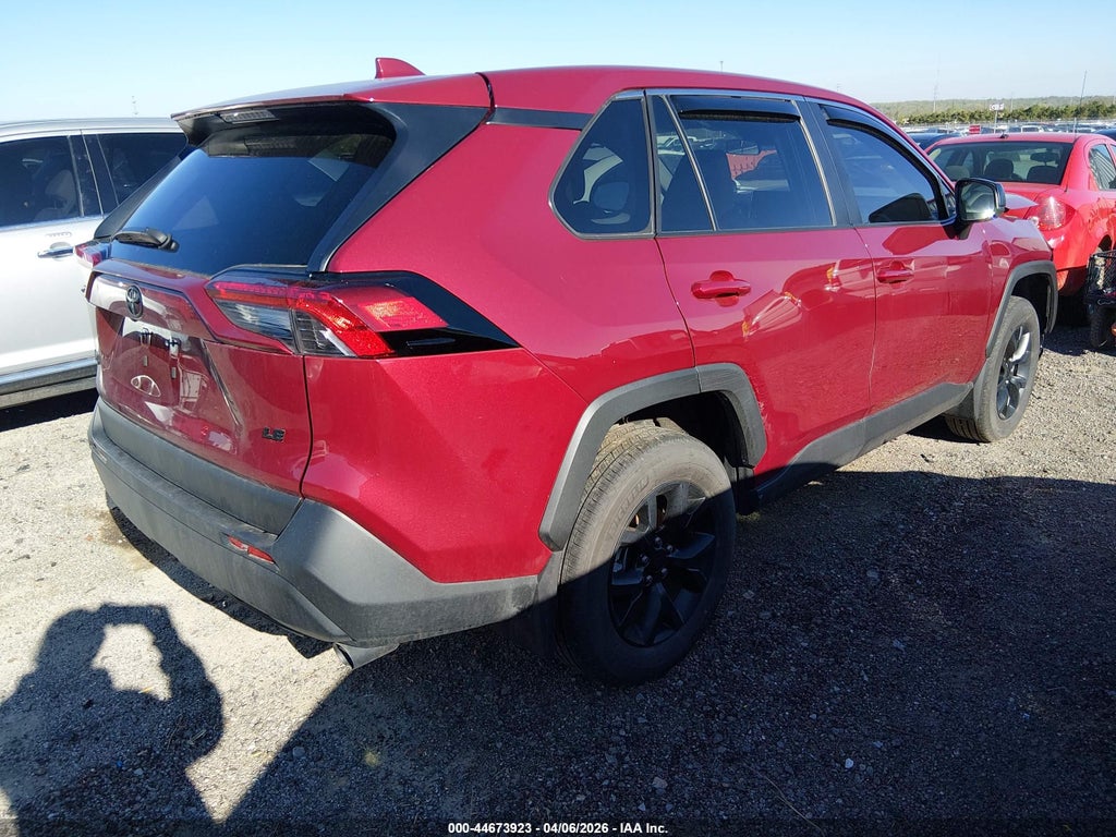 2025 Toyota RAV4 LE photo 4