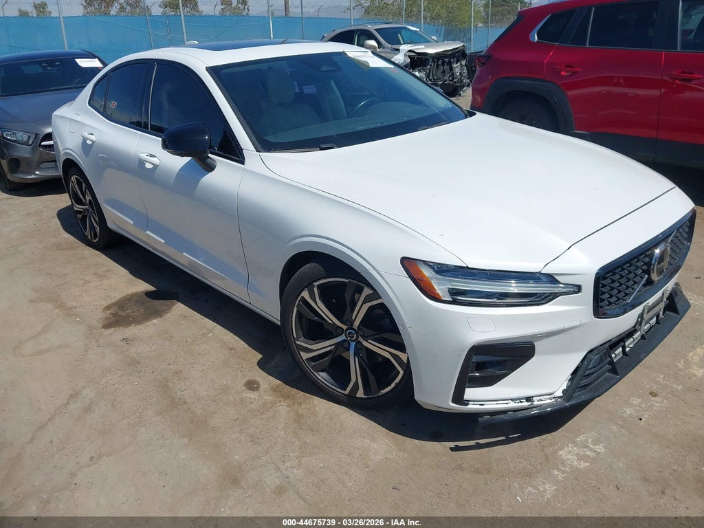 2024 VOLVO S60