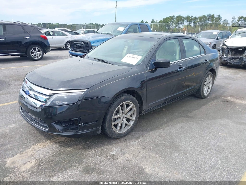 2011 Ford Fusion SEL photo 2