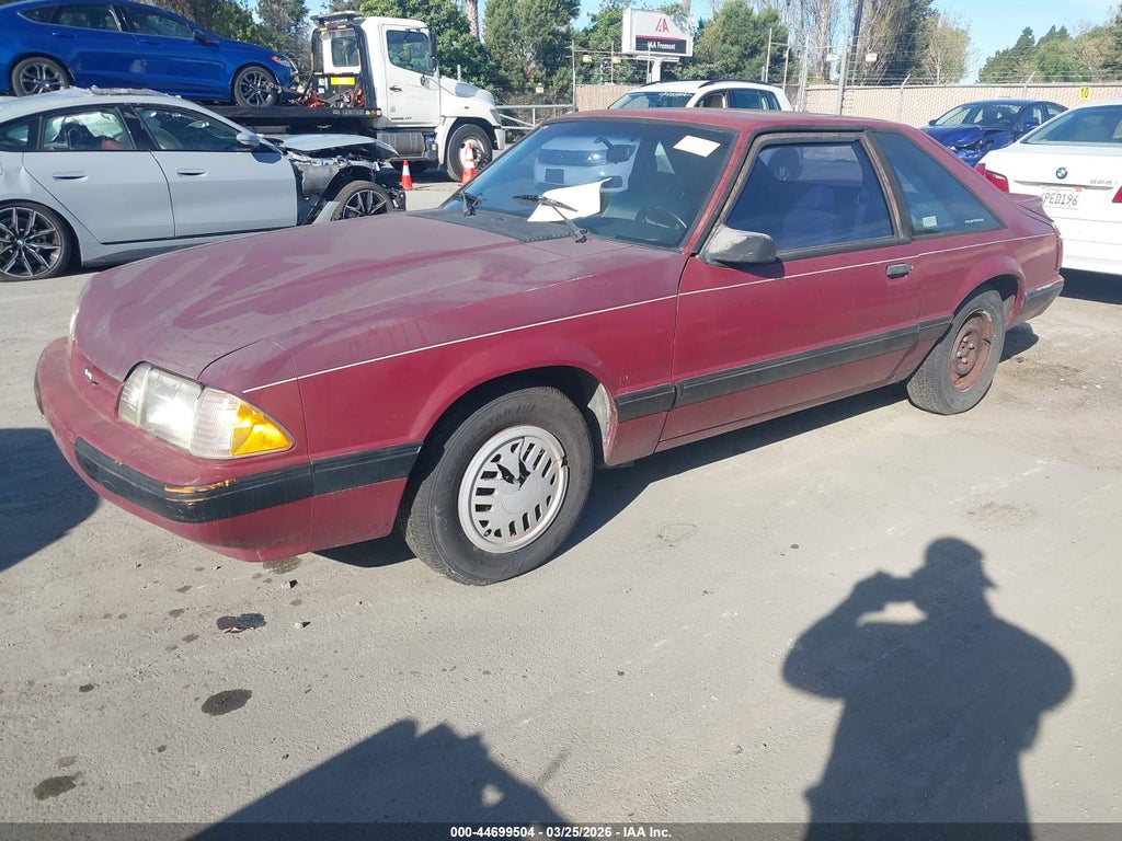 1989 Ford Mustang LX photo 2