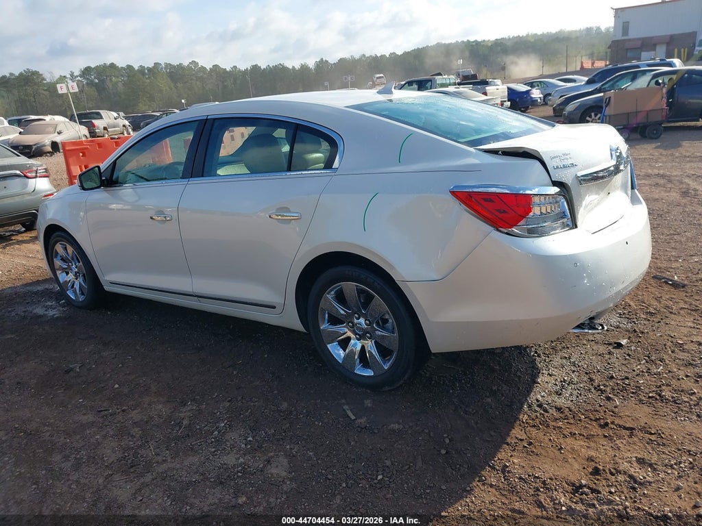 2011 Buick Lacrosse CXS photo 3