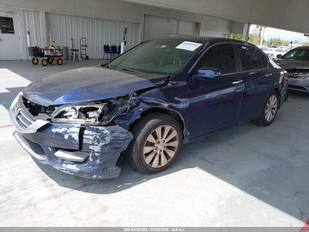2013 Honda Accord EX-L photo 2