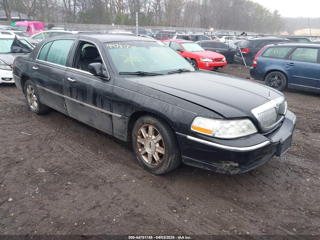 2007 LINCOLN TOWN CAR