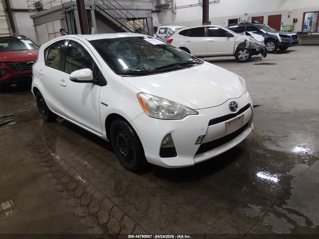 JTDKDTB38D1046293 2013 TOYOTA PRIUS C photo no. 1
