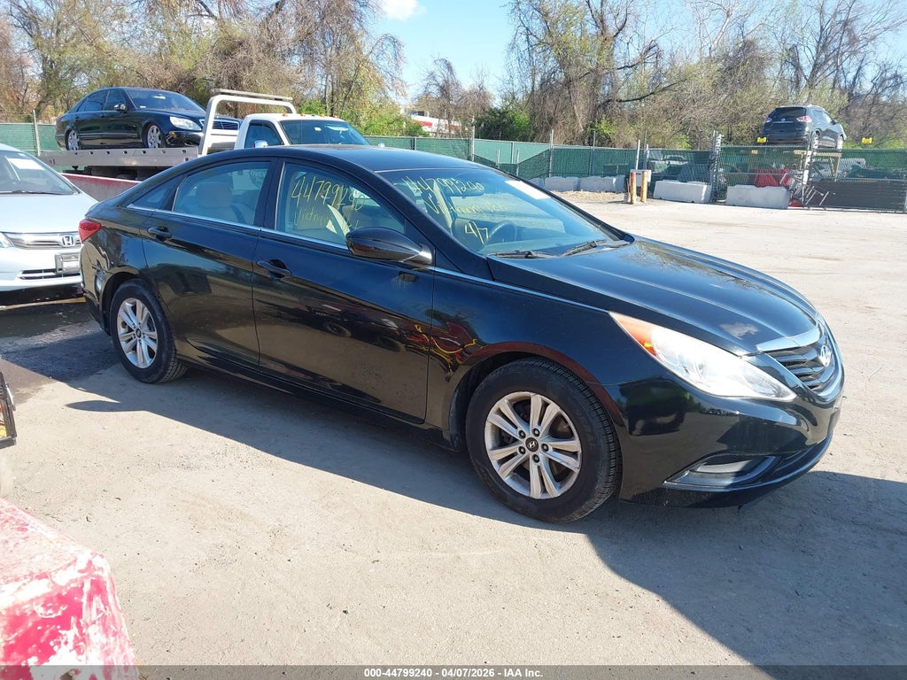 2011 HYUNDAI SONATA