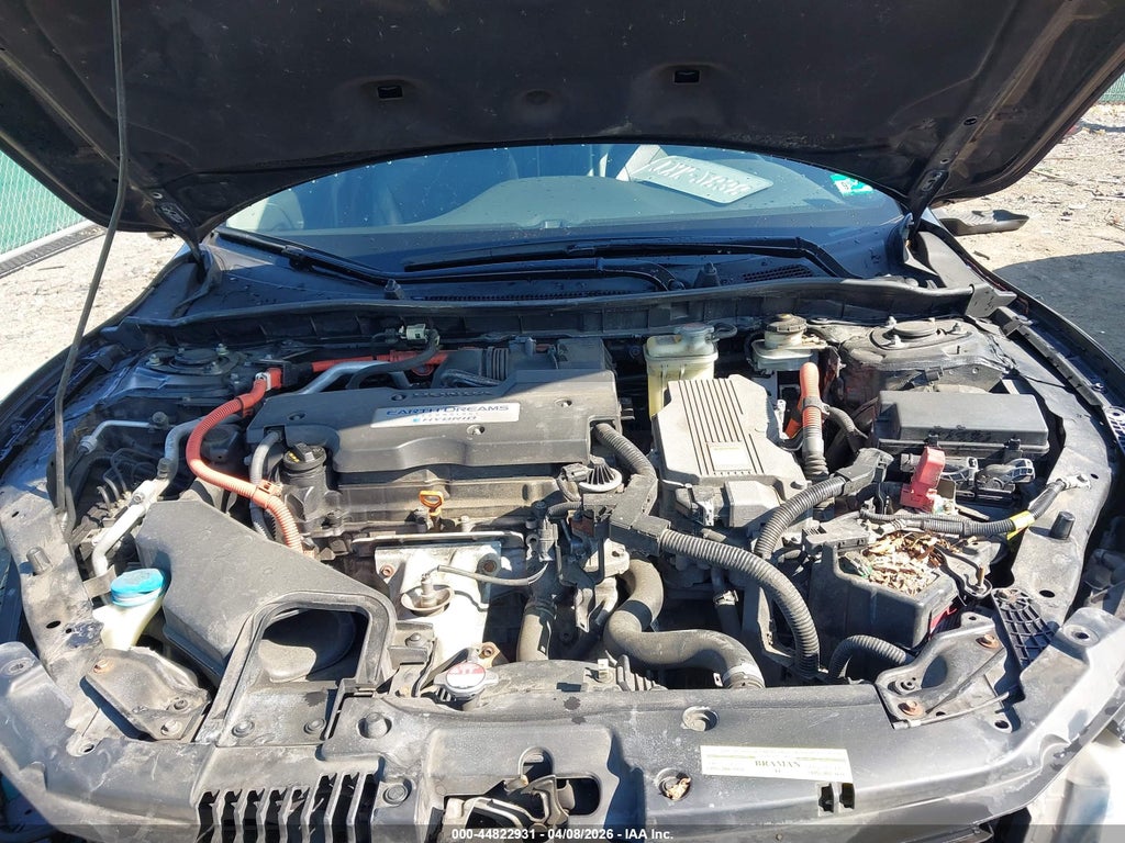 2017 Honda Accord Hybrid Touring photo 10