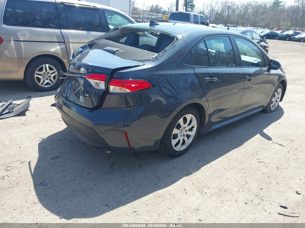 2024 Toyota Corolla LE photo 4