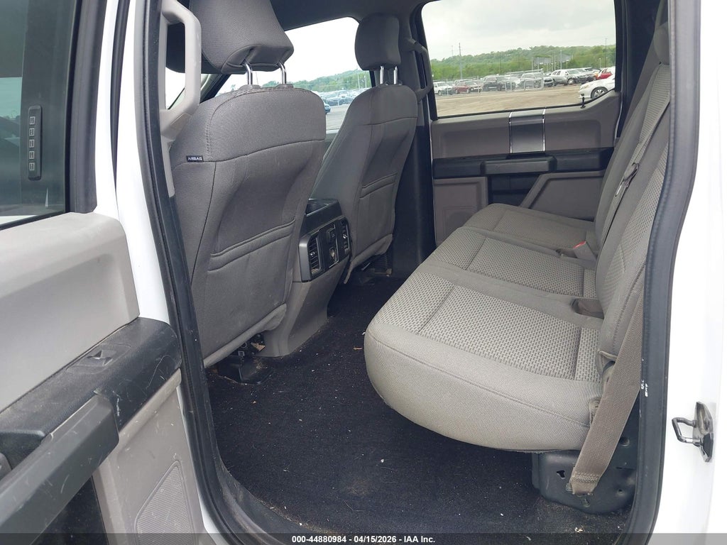 2016 Ford F-150 XLT photo 8