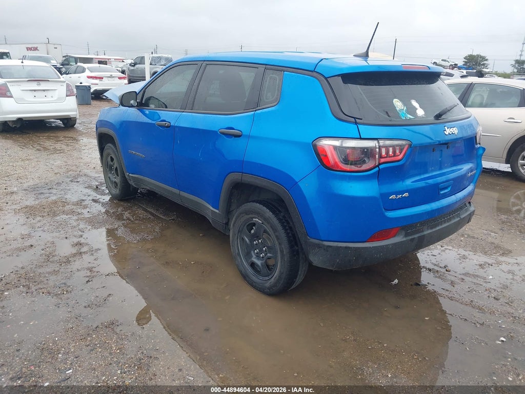 2021 Jeep Compass Sport 4X4 photo 3