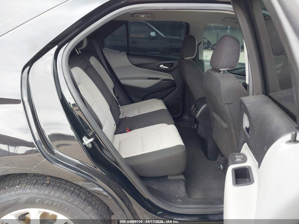 2019 Chevrolet Equinox LS photo 8