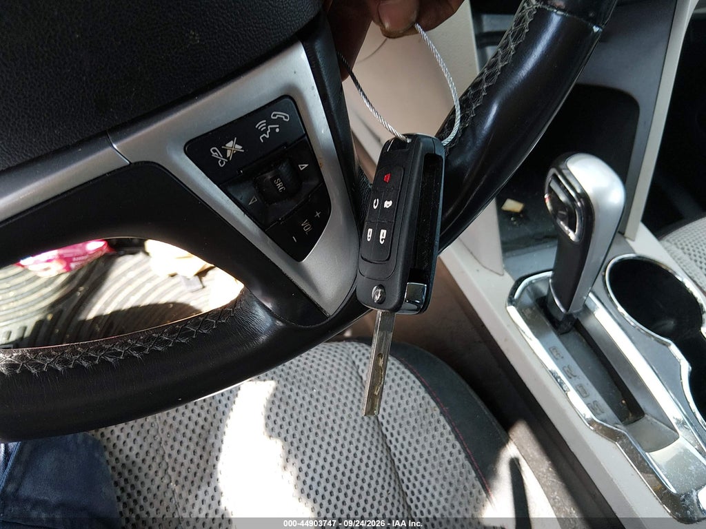 2015 Chevrolet Equinox 1LT photo 11