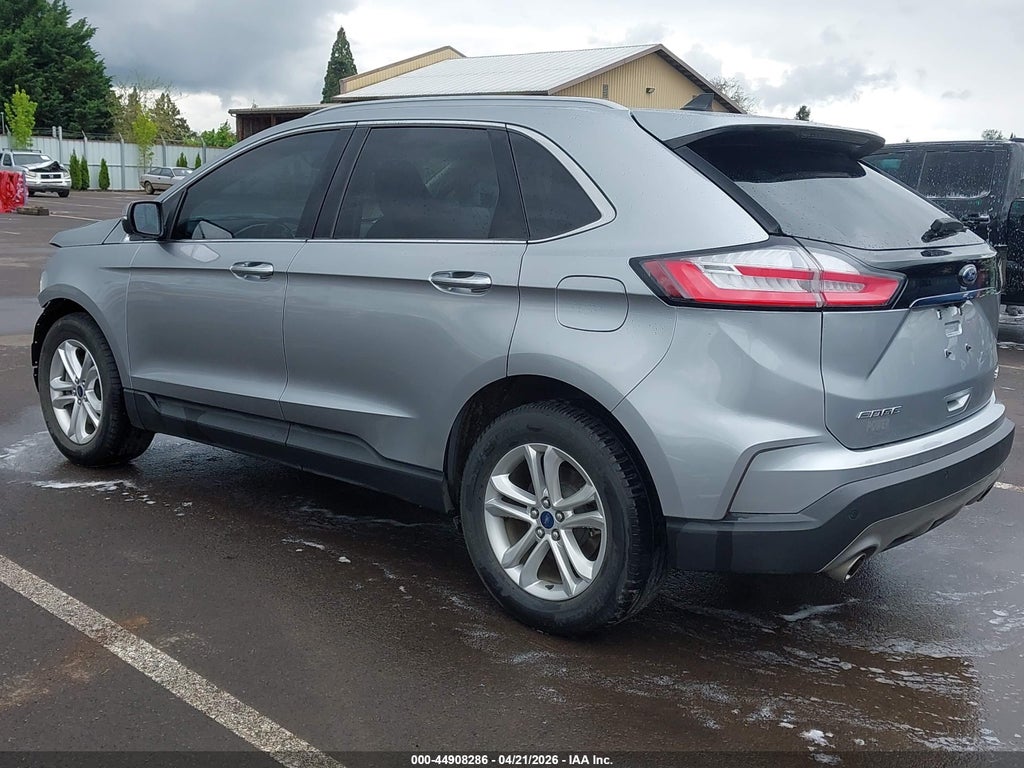 2020 Ford Edge SEL photo 3