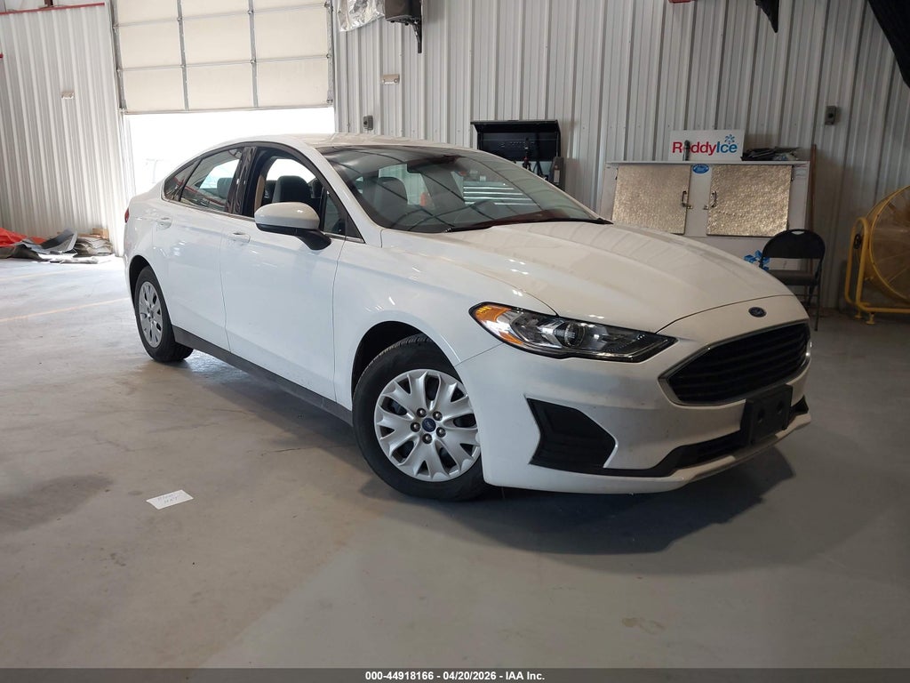 FORD FUSION 2020