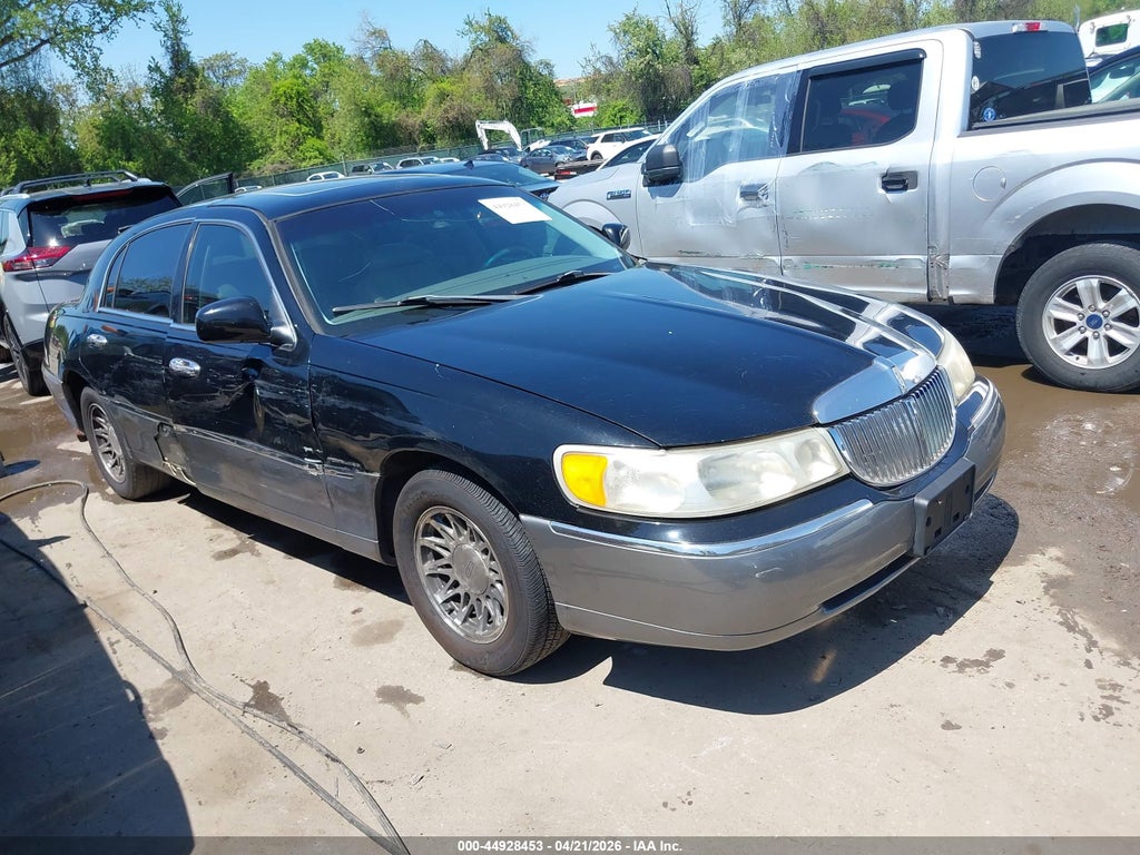 2000 LINCOLN TOWN CAR