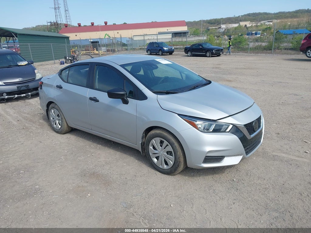 NISSAN VERSA 2020
