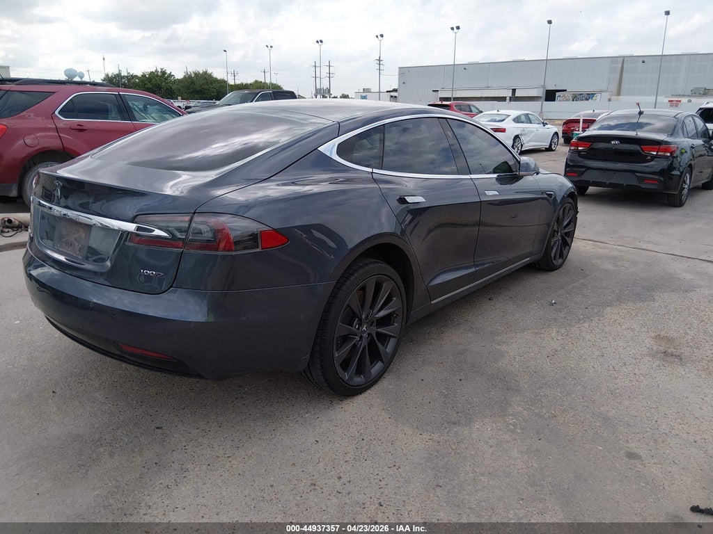 2019 Tesla Model S 100D/75D/Long Range/Standard Range photo 4