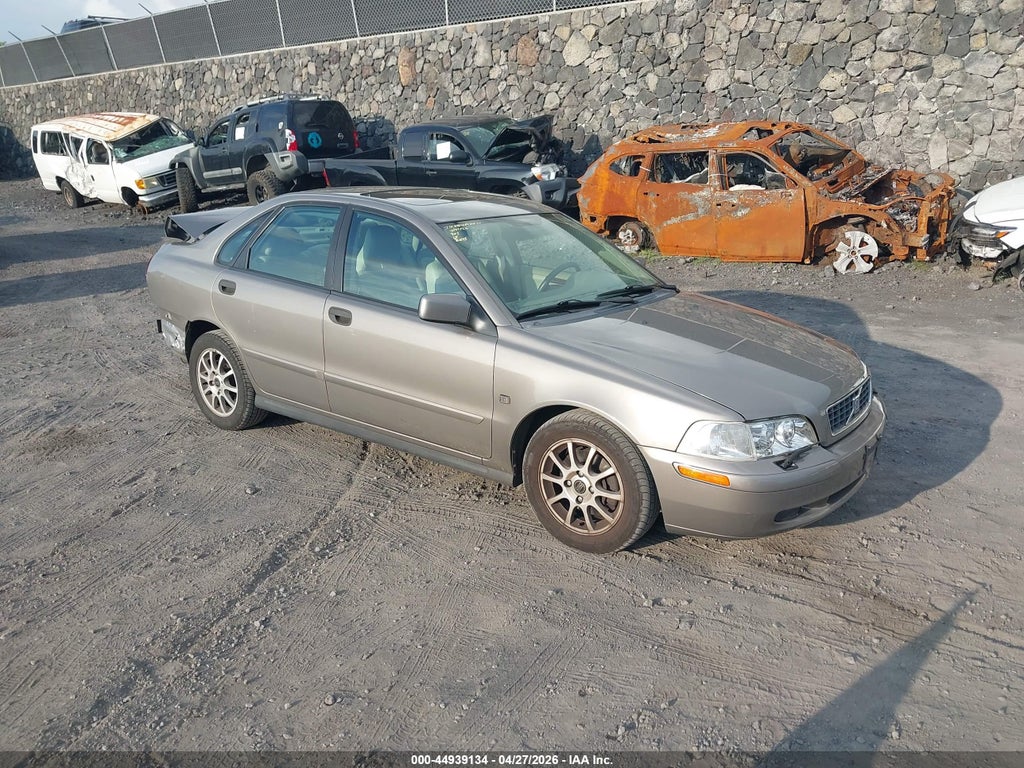 2004 VOLVO S40