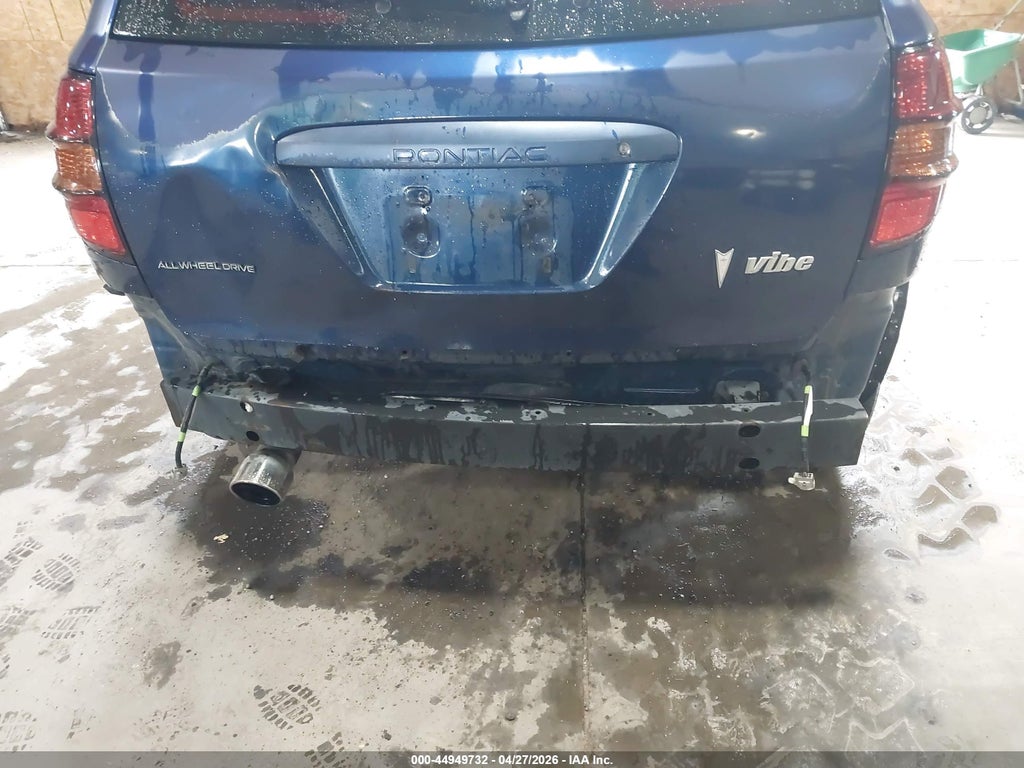 2004 Pontiac Vibe photo 6