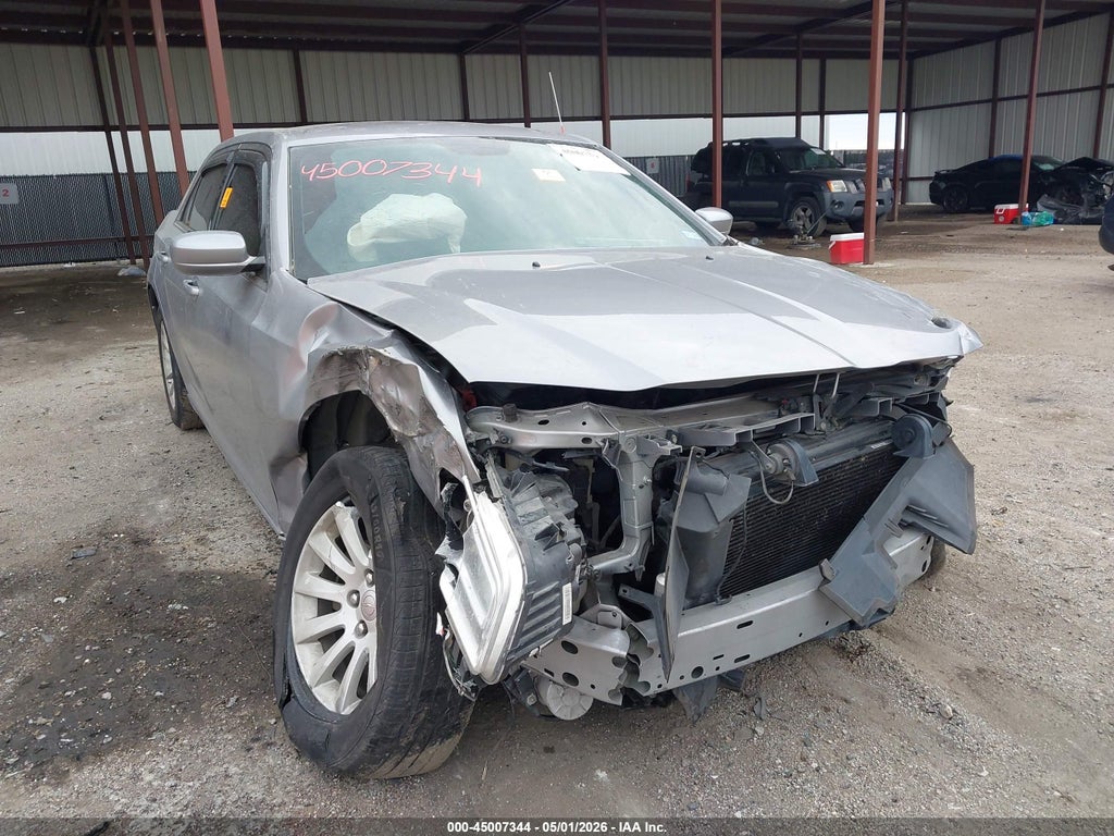 2C3CCAAG5EH377565 2014 CHRYSLER 300 photo no. 1