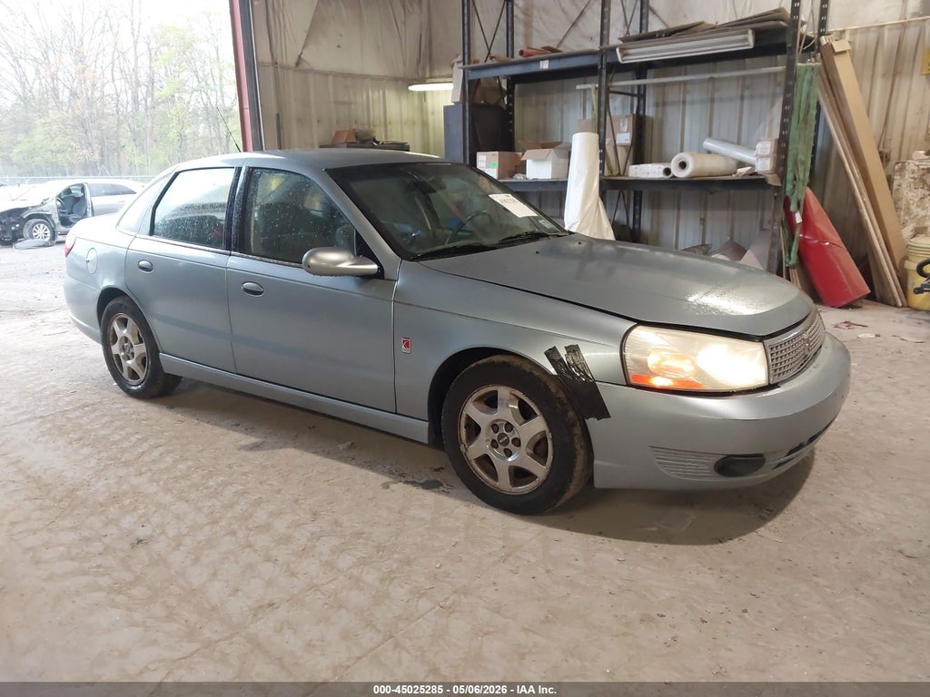 2005 SATURN L300