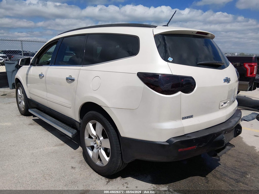 2012 Chevrolet Traverse 1LT photo 3