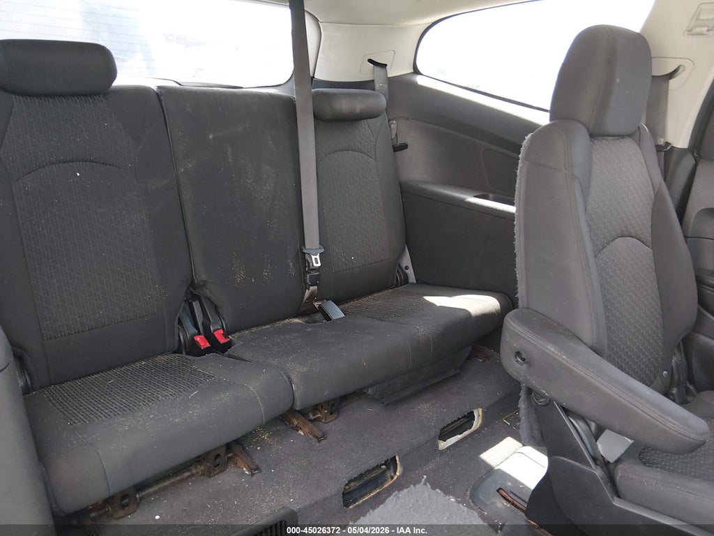 2012 Chevrolet Traverse 1LT photo 8