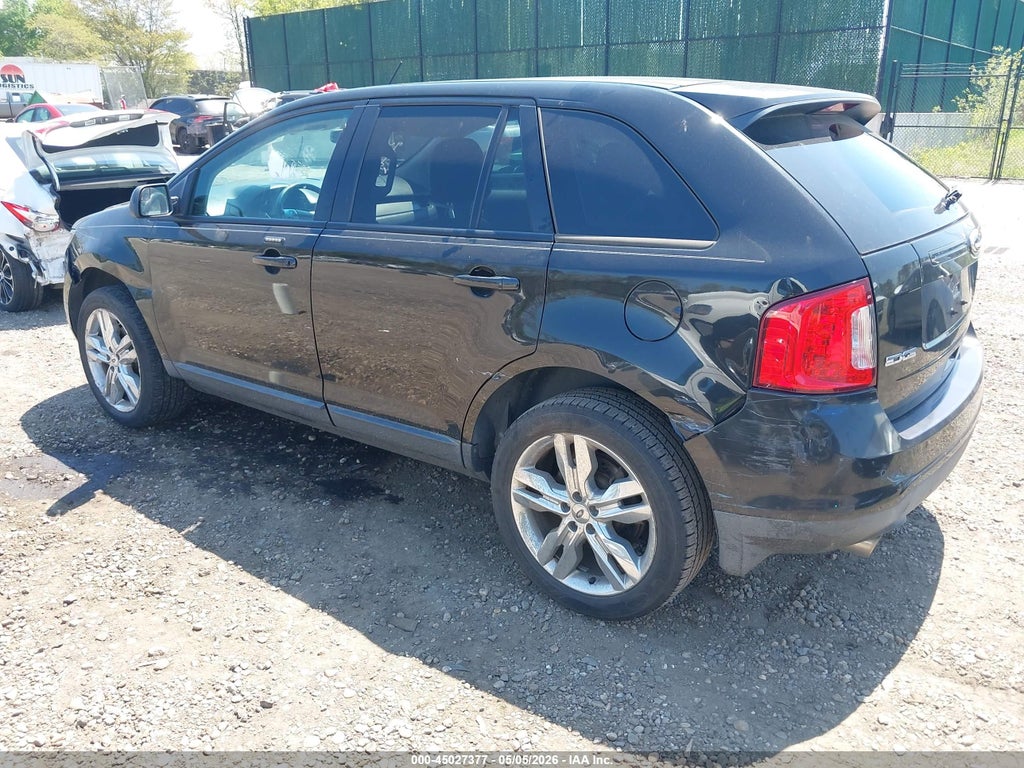 2013 Ford Edge SEL photo 3