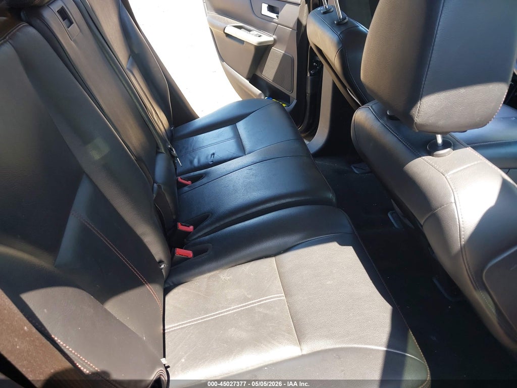 2013 Ford Edge SEL photo 8