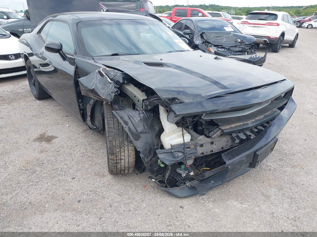 2013 Dodge Challenger R/T photo 6