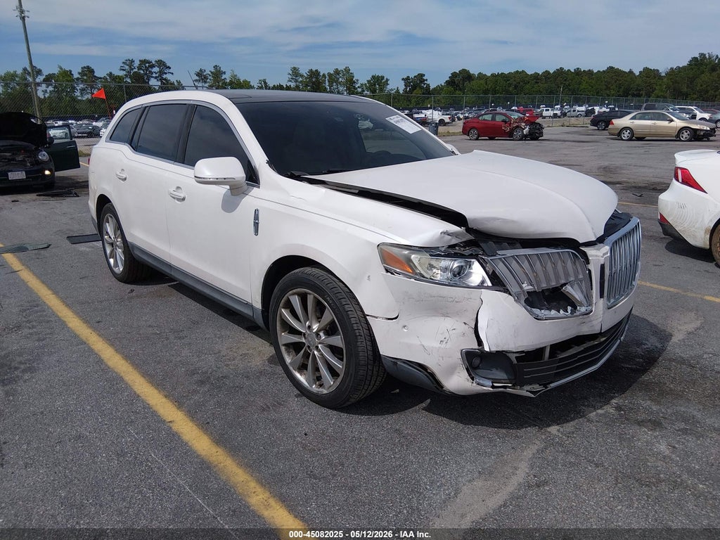 2010 LINCOLN MKT