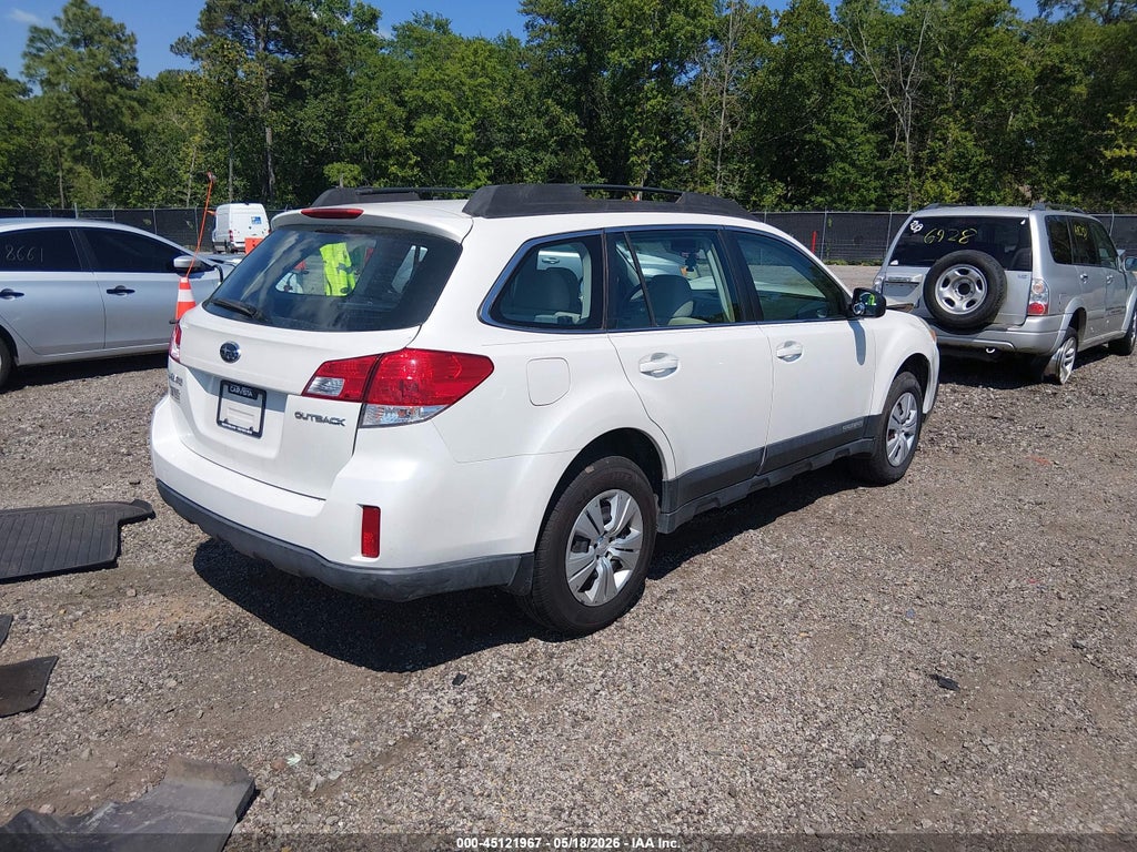 2013 Subaru Outback 2.5I photo 4