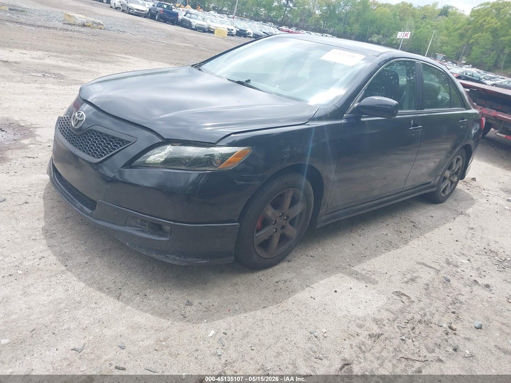 2009 Toyota Camry SE V6 photo 2