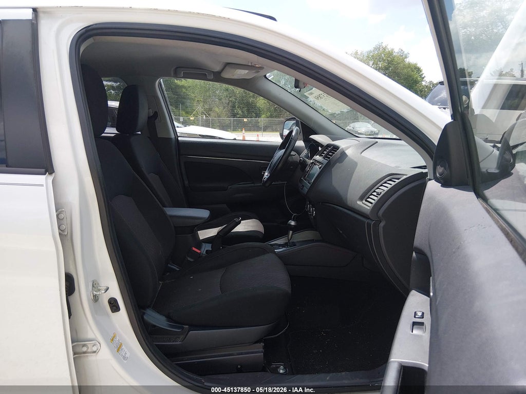 2018 Mitsubishi Outlander Sport 2.0 LE photo 5