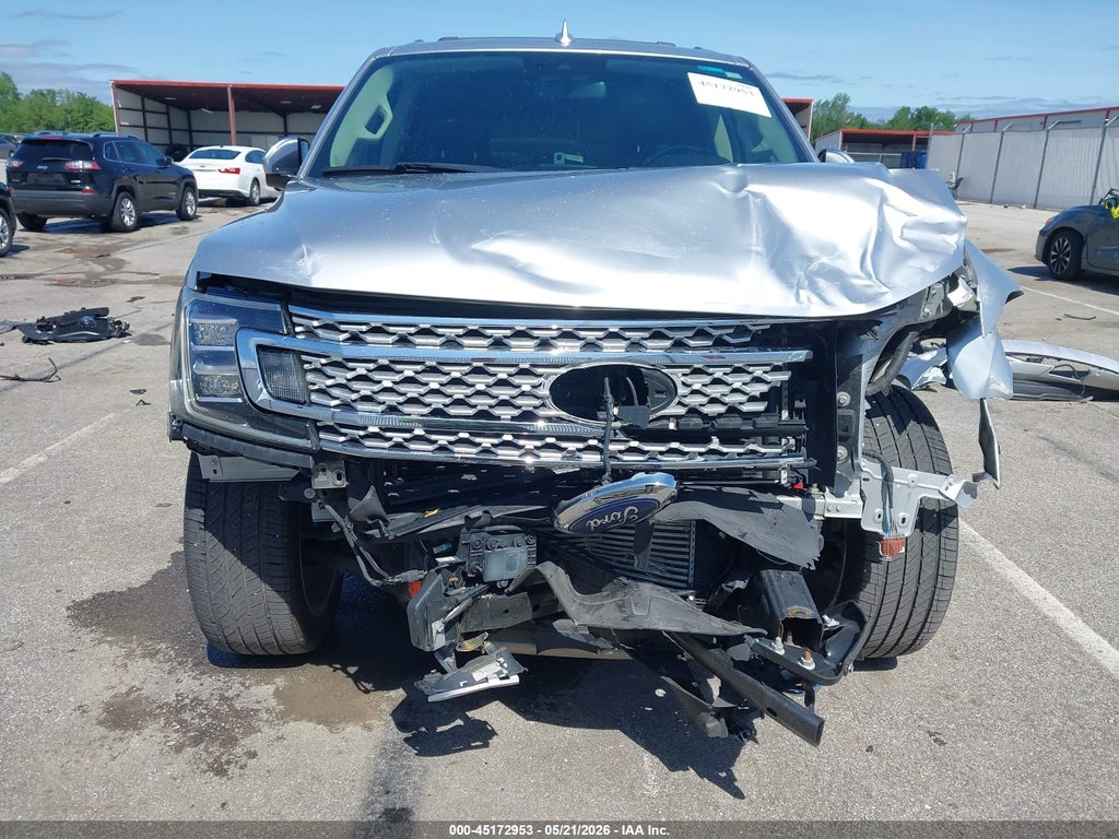 2019 Ford Expedition Platinum photo 6