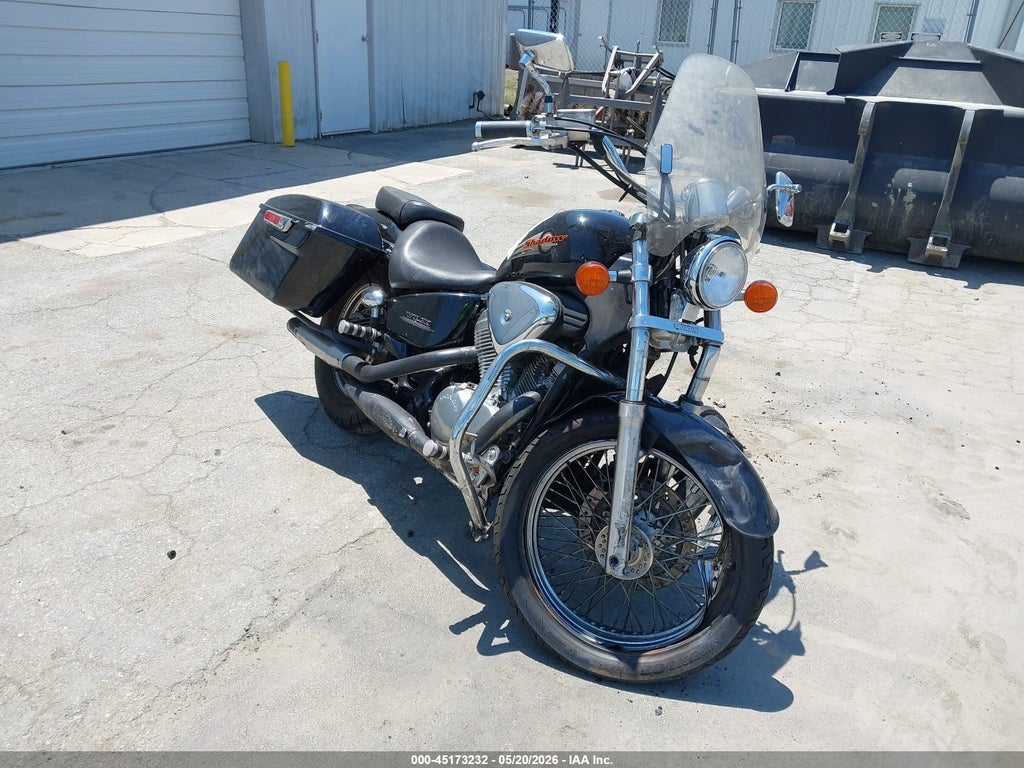 2002 HONDA VT600