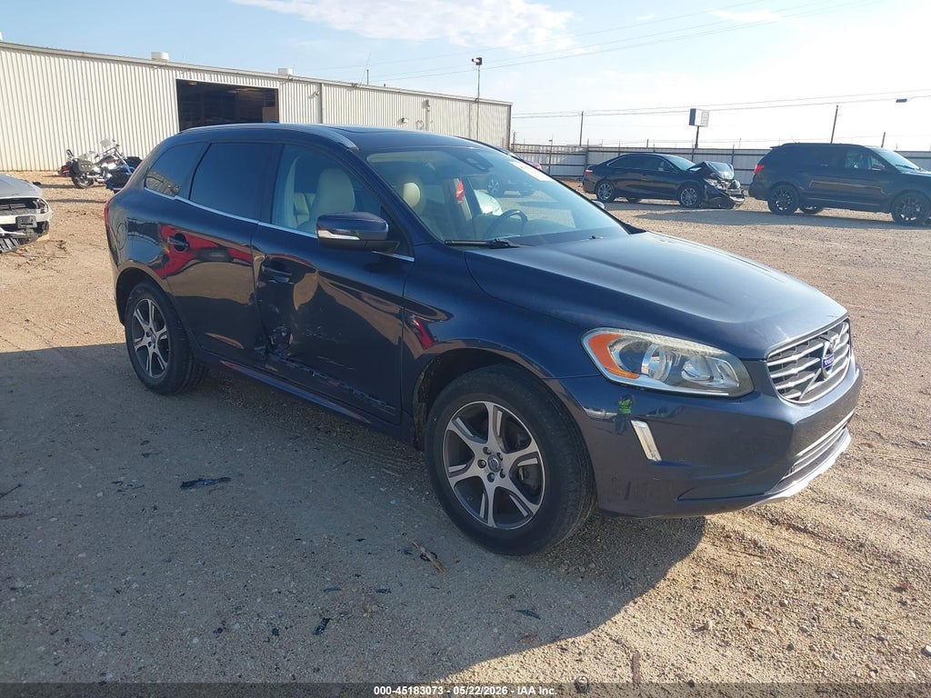 2015 VOLVO XC60