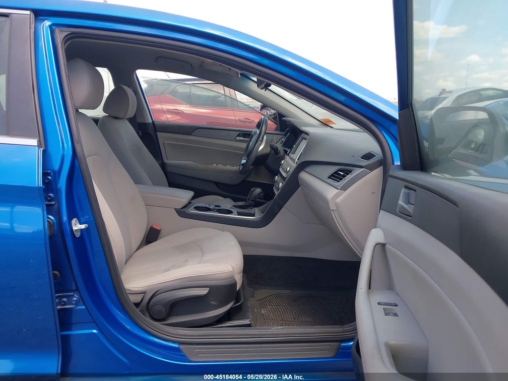 2019 Hyundai Sonata SEL photo 5