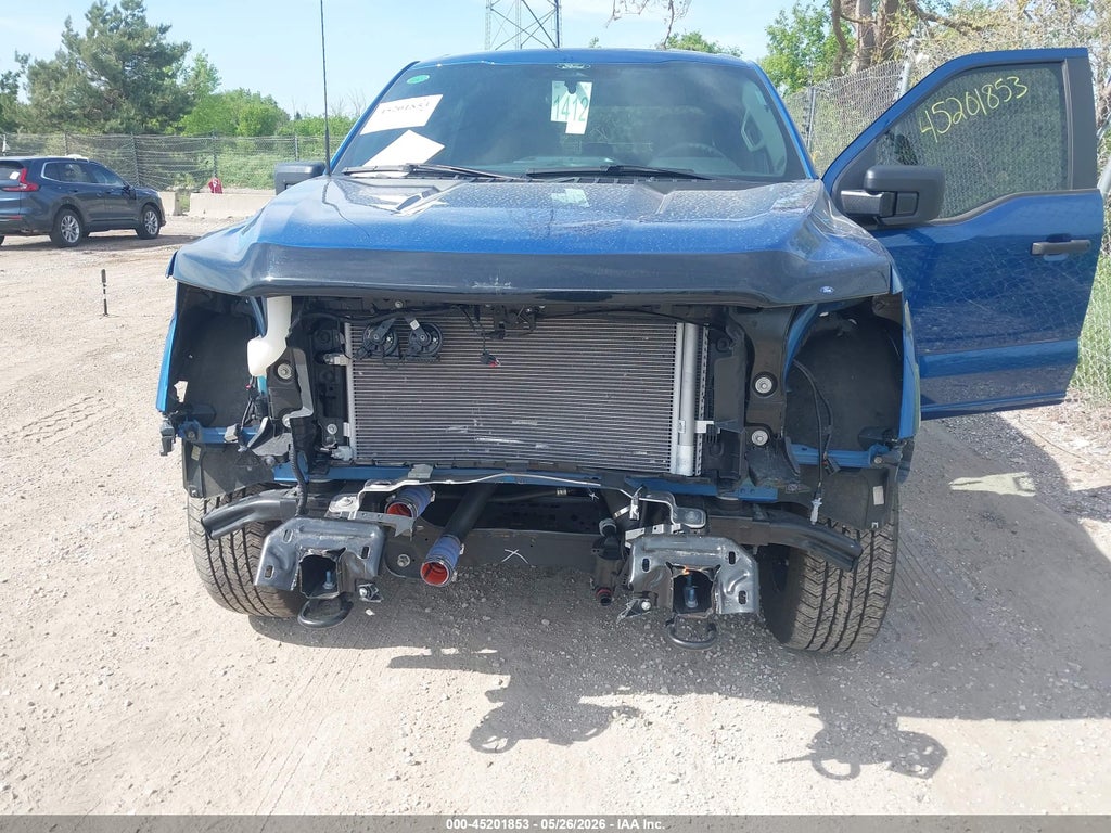 2025 Ford F-150 STX photo 6