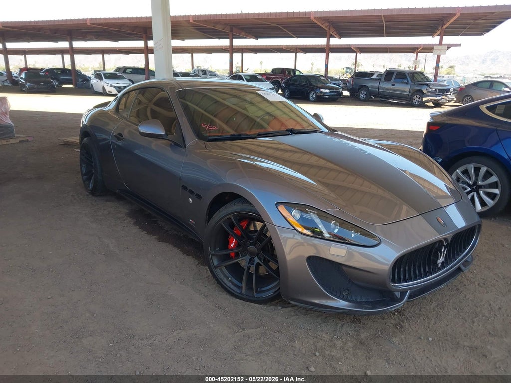2016 MASERATI GRANTURISMO