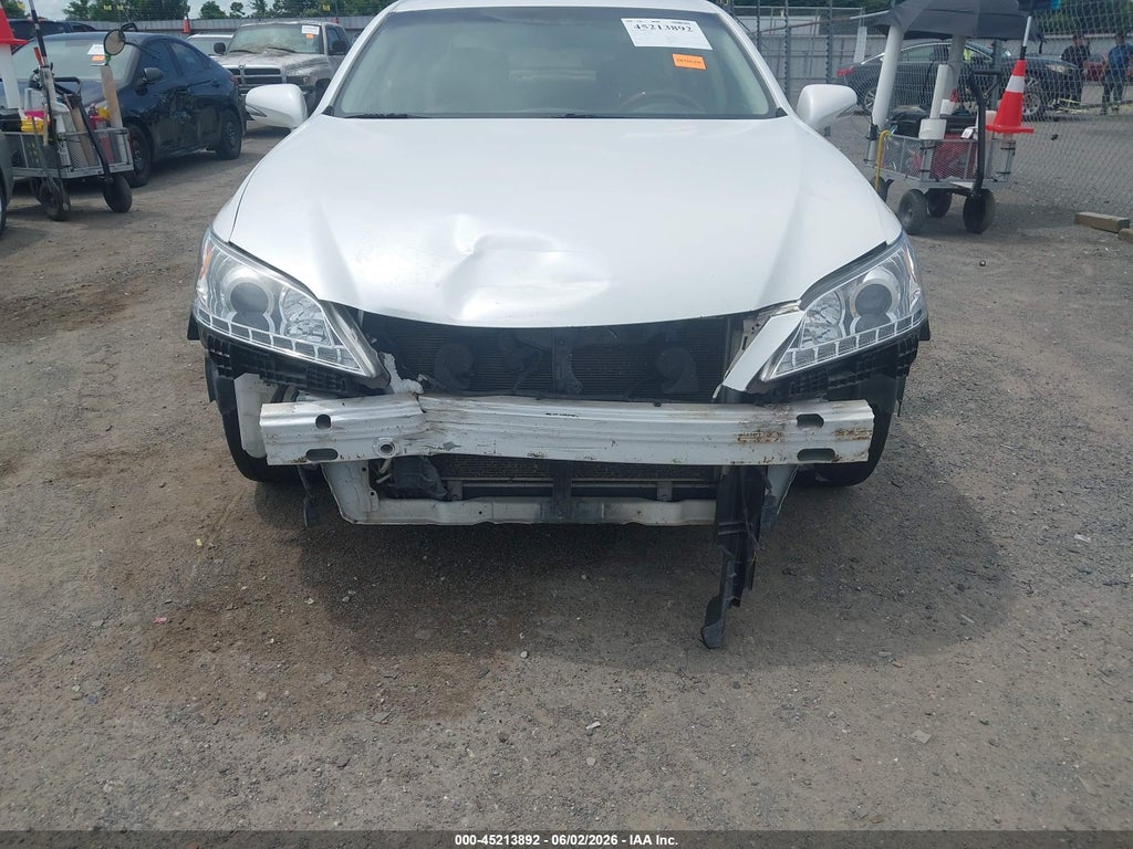 2010 Lexus ES 350 photo 6
