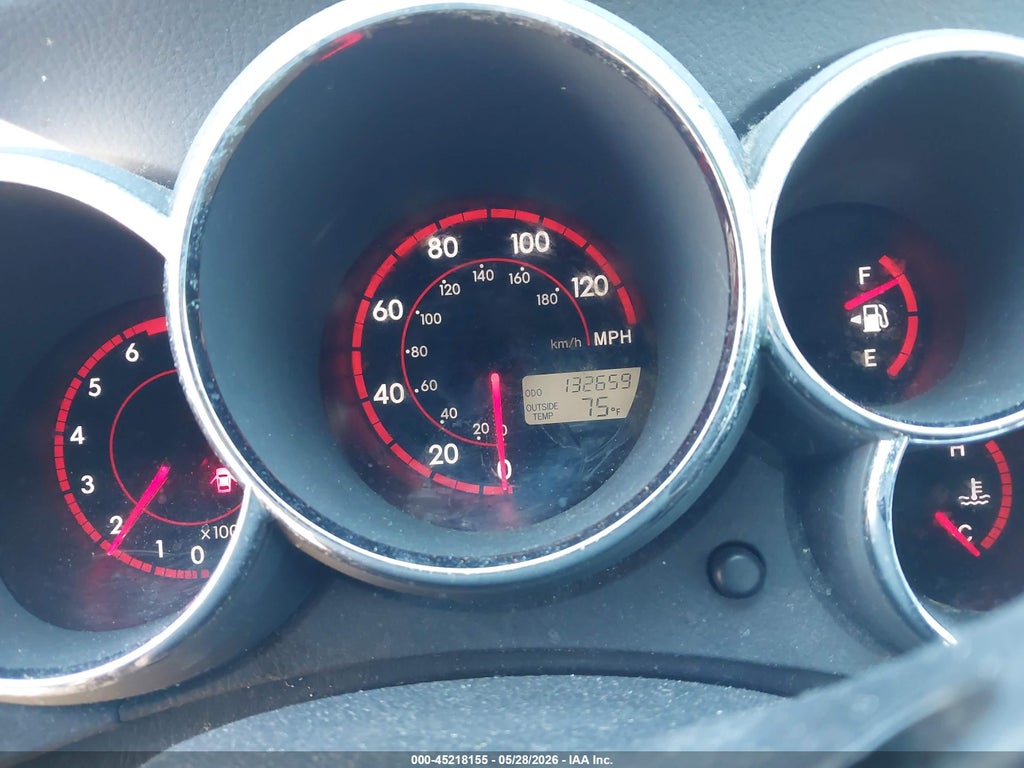 2004 Pontiac Vibe photo 7