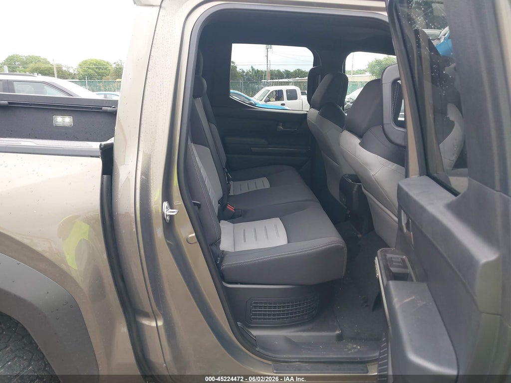 2025 Toyota Tacoma Hybrid TRD OFF Road photo 8