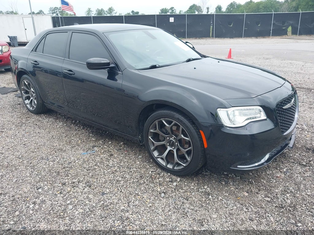 2C3CCAAG5HH663744 2017 CHRYSLER 300 photo no. 1
