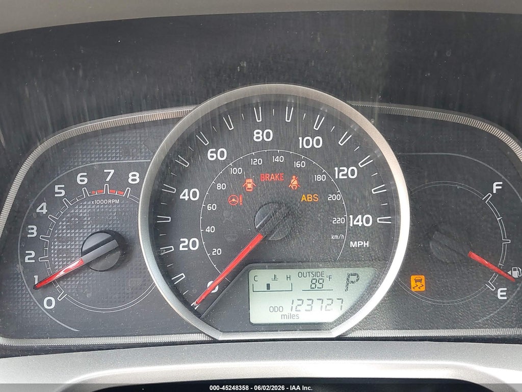 2015 Toyota RAV4 LE photo 7